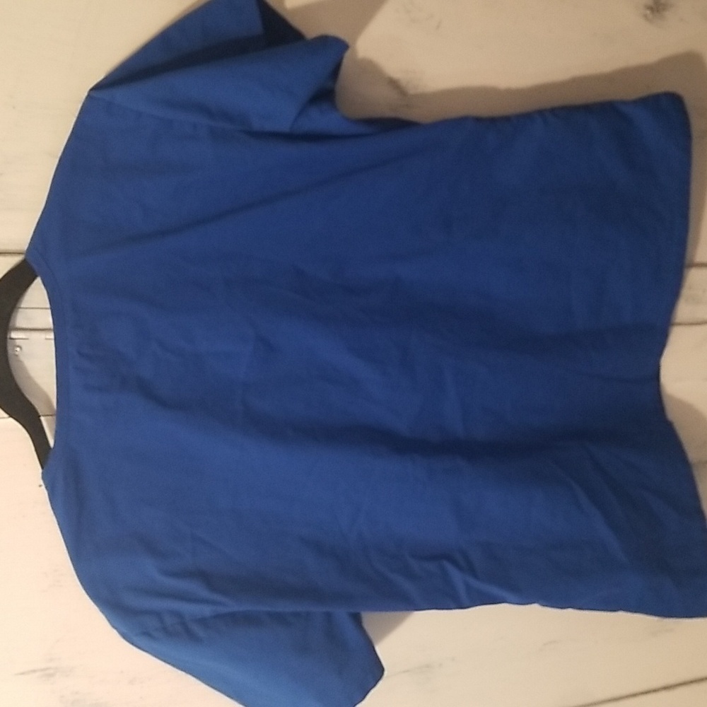 MedGear Scrub Set - Picture 4 of 5